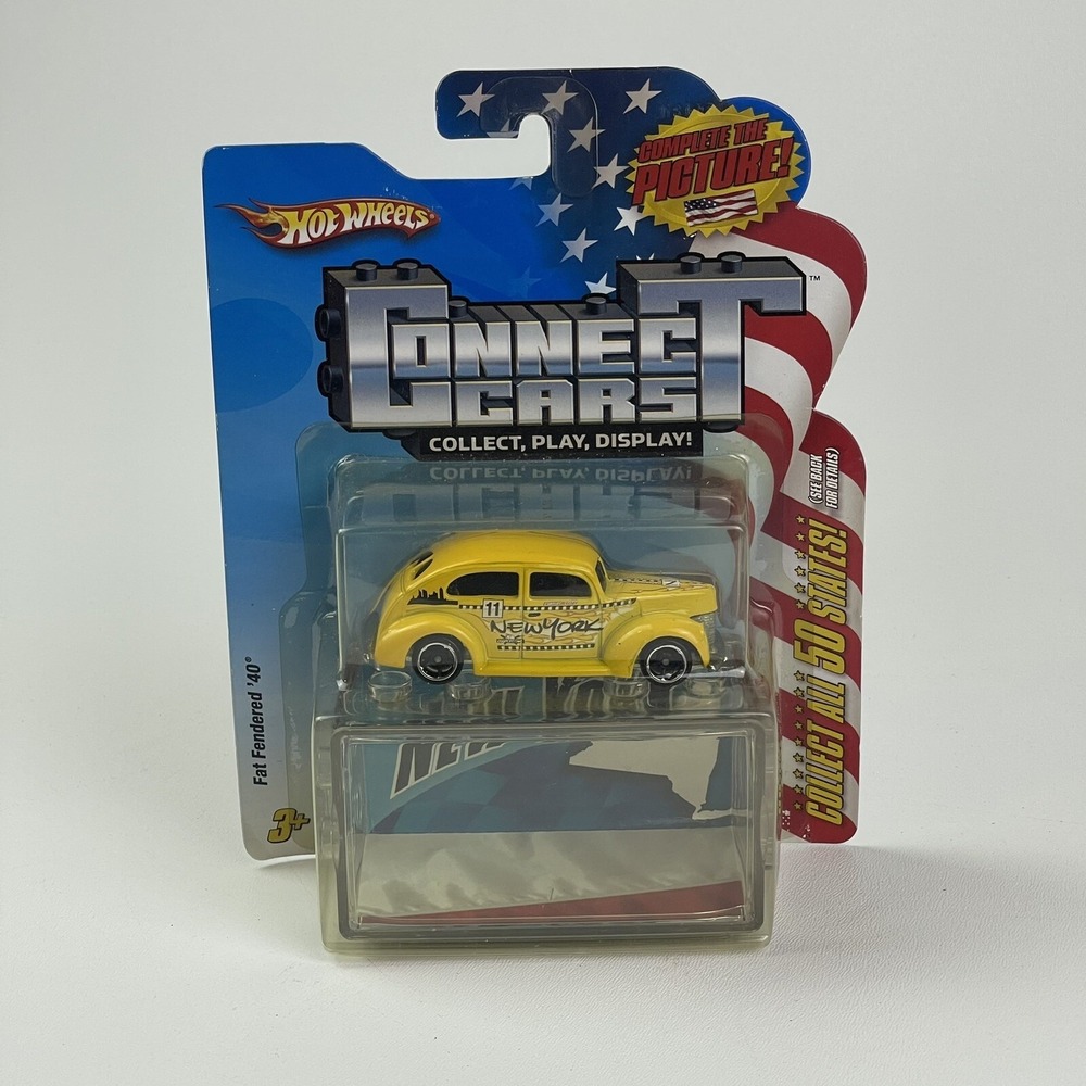Hot Wheels Connect Cars NEW YORK Taxi Cab Fat Fendered 40 Car  1/64